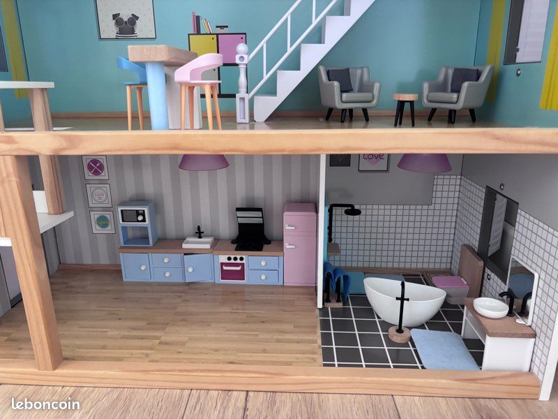 Maison poupée Lidl en bois avec personnages et meubles (image 4)