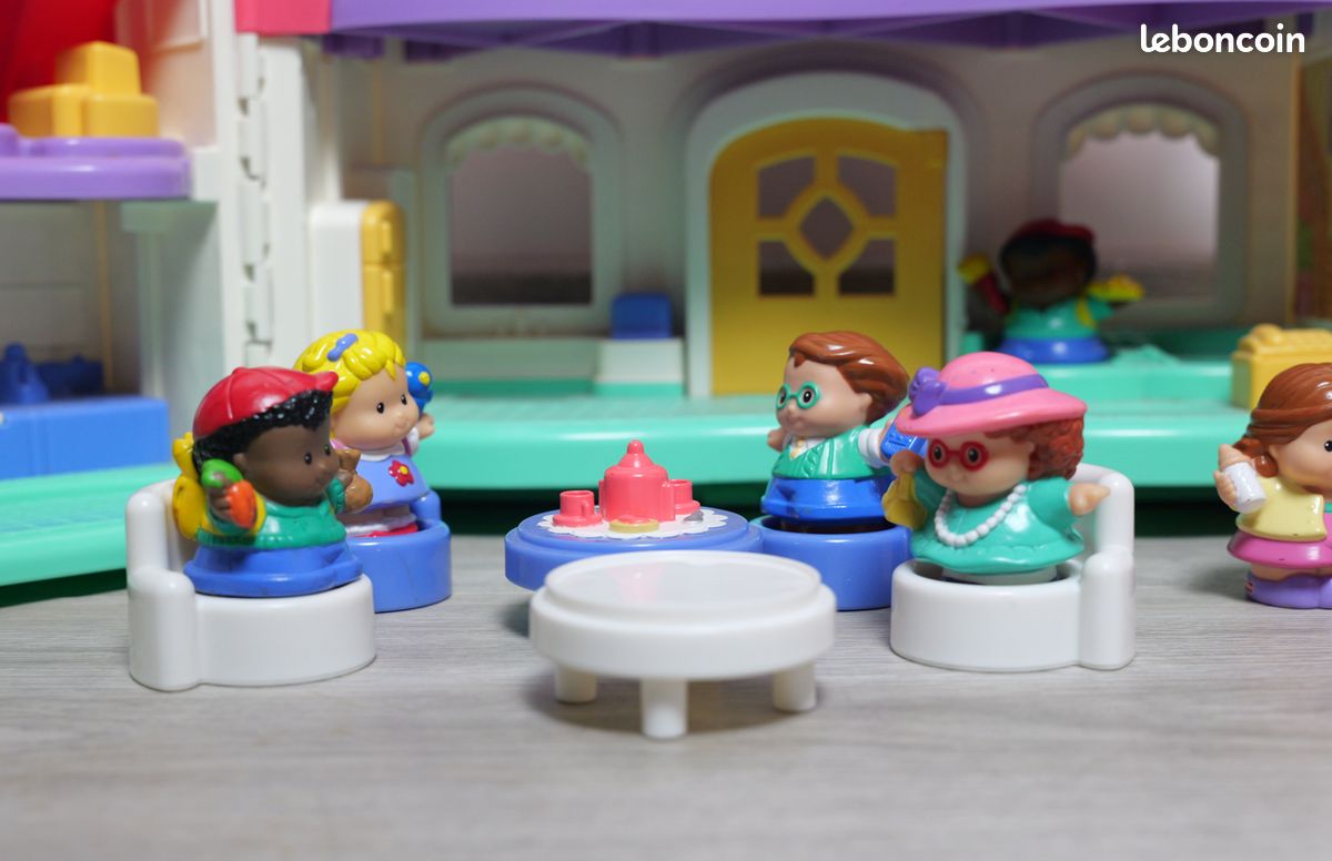 Maison Familiale Fisher Price Little People – 1997 – 5 Personnages – Occasion