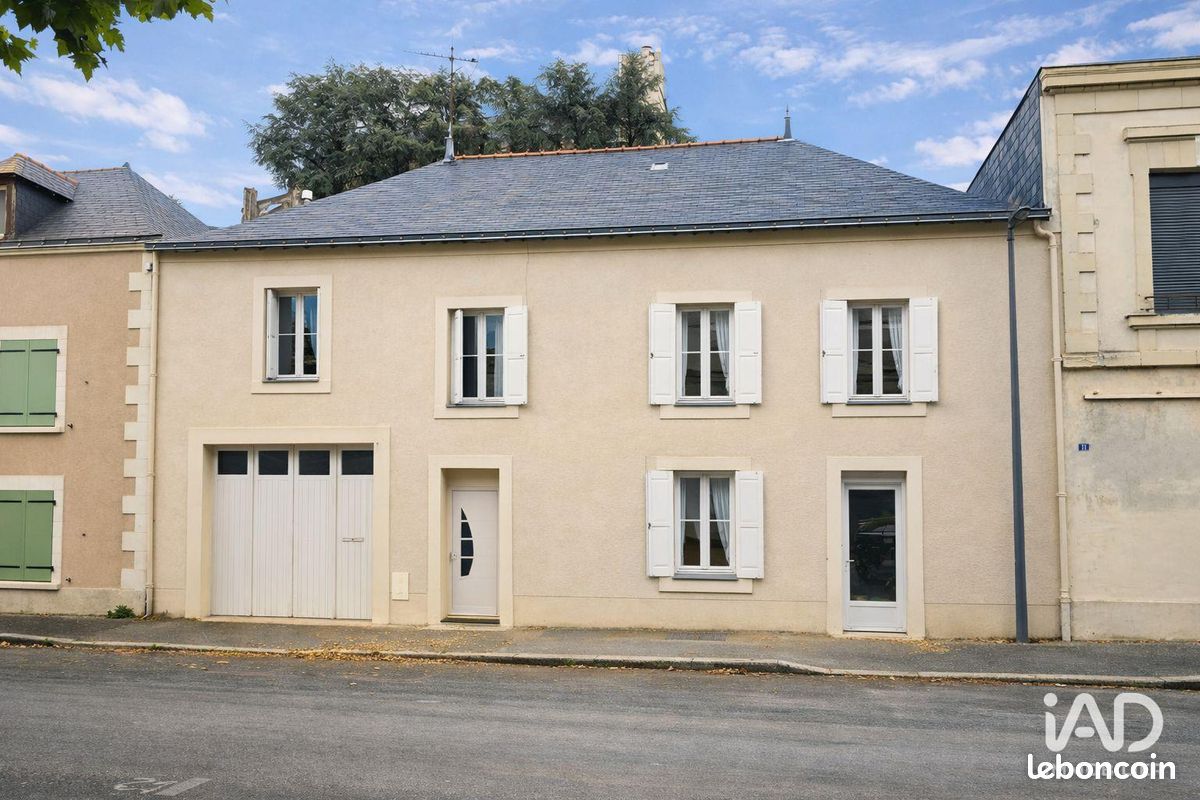 Maison 5 pièces 141 m² · à Mauges-sur-Loire · 141 m² · 220 000 €