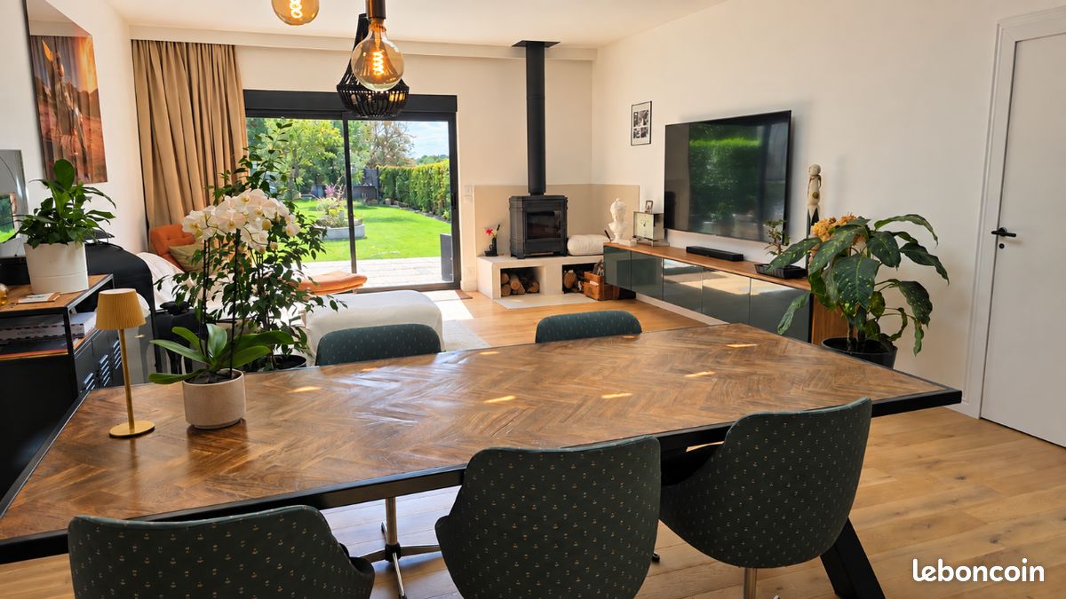 Maison 4 pièces 95 m² · à La Chapelle-d'Armentières · 95 m² · 330 000 €