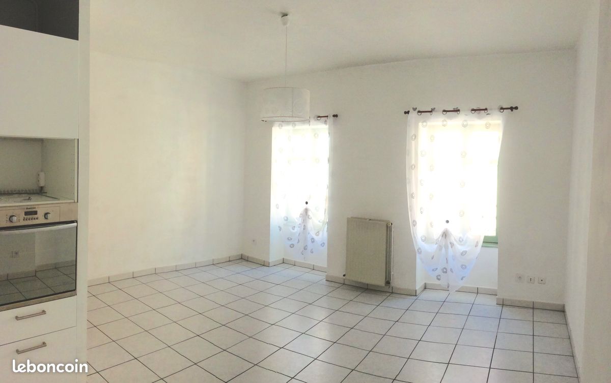 Appartement 2 pièces 49 m² · à Voiron · 49 m² · 120 000 €