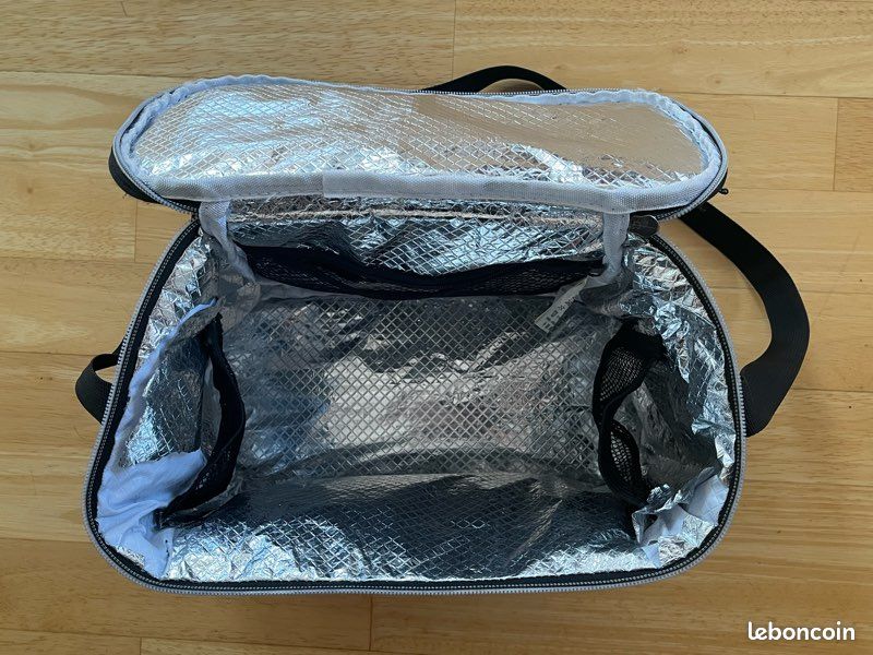 Sac isotherme noir Insular 30x15x20 cm - Bandoulière & Sac à dos - Bon état (image 4)