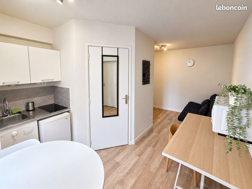 Appartement 1 pièce 16 m² · à Clermont-Ferrand · 15,5 m² · 407 €/mois