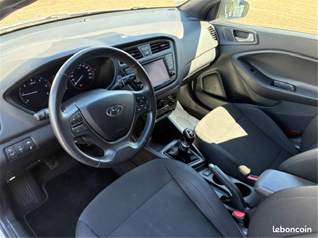 Hyundai i20 II 1.1 CRDI 75 Edition #Mondial (image 5)