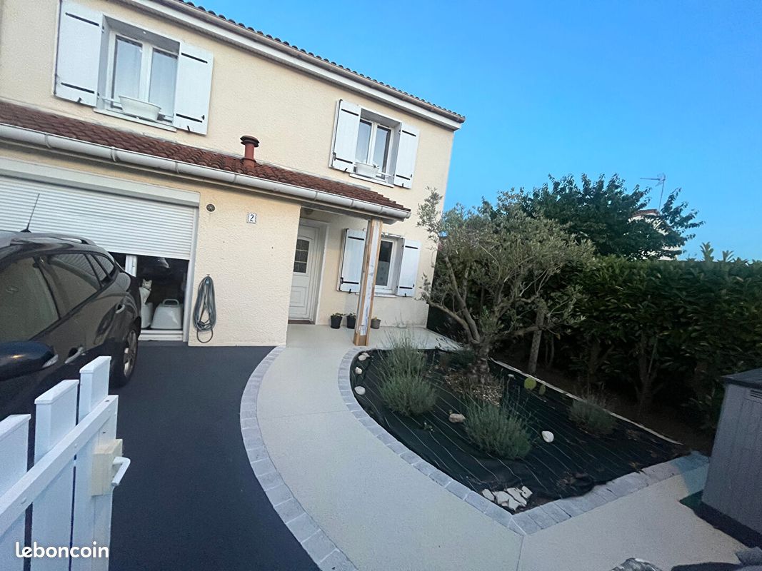 Maison 5 pièces 105 m² · à Tonnay-Charente · 105 m² · 950 €/mois