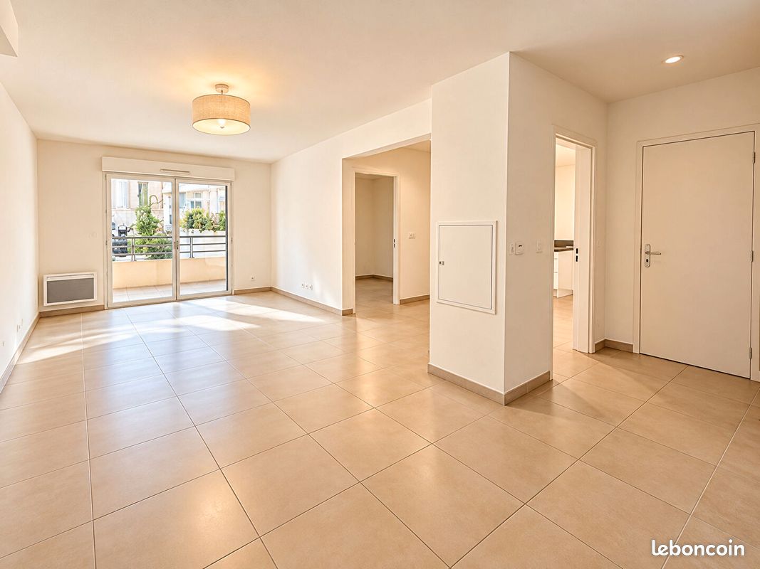 Appartement 3 pièces 64 m² · à Marseille · 64 m² · 315 000 €