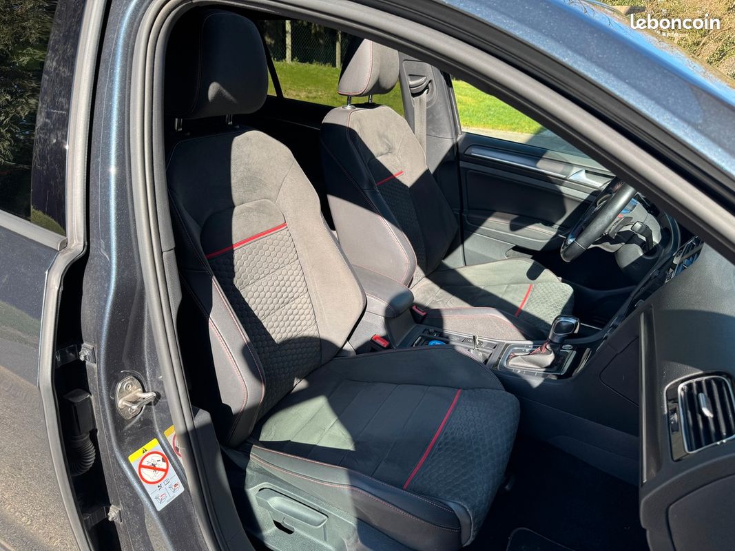 Volkswagen Golf 7 GTI 245 (image 21)
