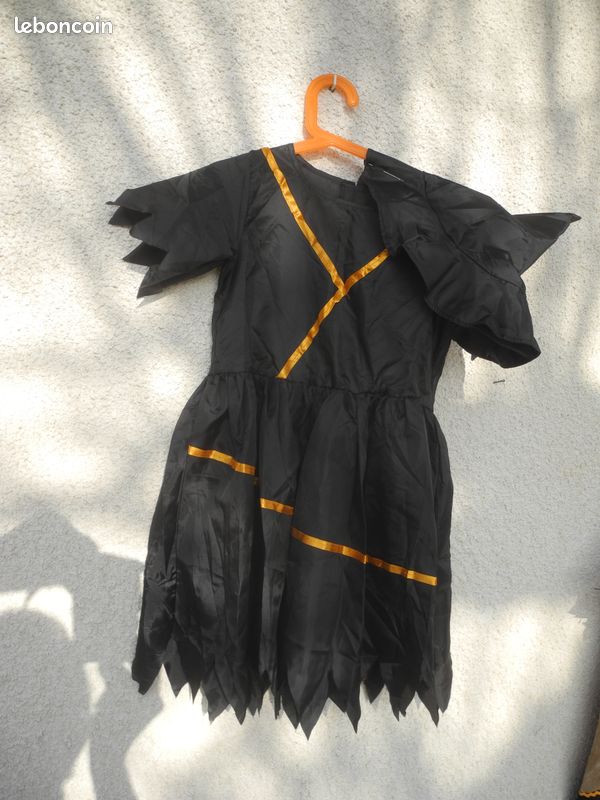 Déguisement Robe + Chapeau Sorciére 4/6 A Gifi tbe (image 1)