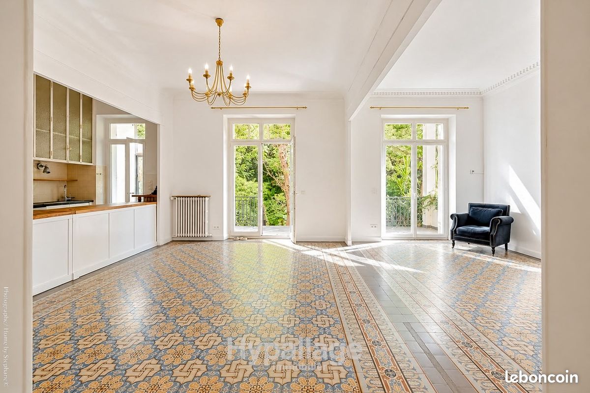 Appartement 4 pièces 137 m² · à Marseille · 137 m² · 3 200 €/mois