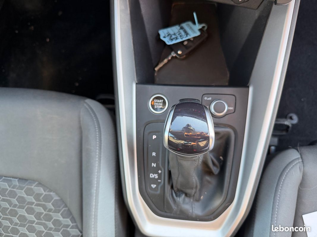 Audi a1 30 tfsi 110ch design s tronic garantie (image 12)