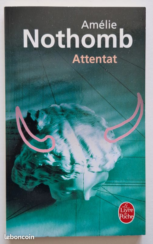 Lot de 3 livres de Amélie Nothomb - Etat neuf (image 4)