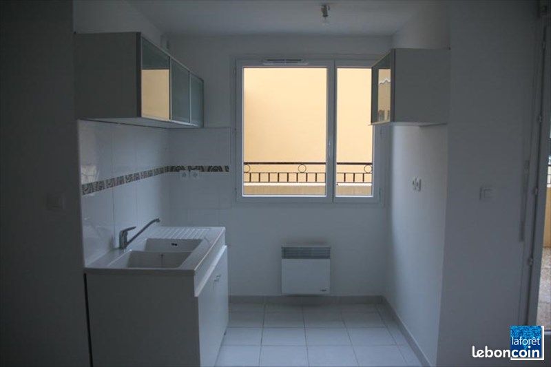 Appartement a louer salon-de-provence - 1 pièce(s) - 32 m2 - Surfyn