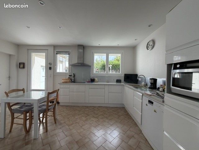 Maison 6 pièces 117 m² · à Buxerolles · 117 m² · 234 900 €