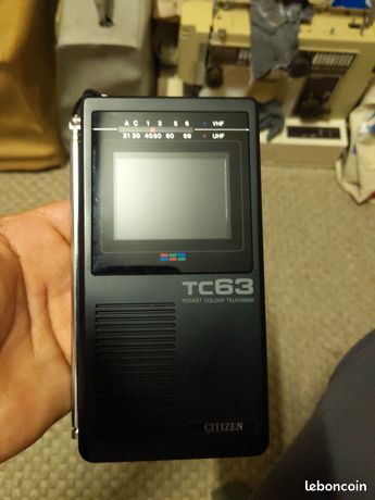 Mini Téléviseur Vintage Citizen TC63 - TV LCD Pocket - Parfait état - Années 90
