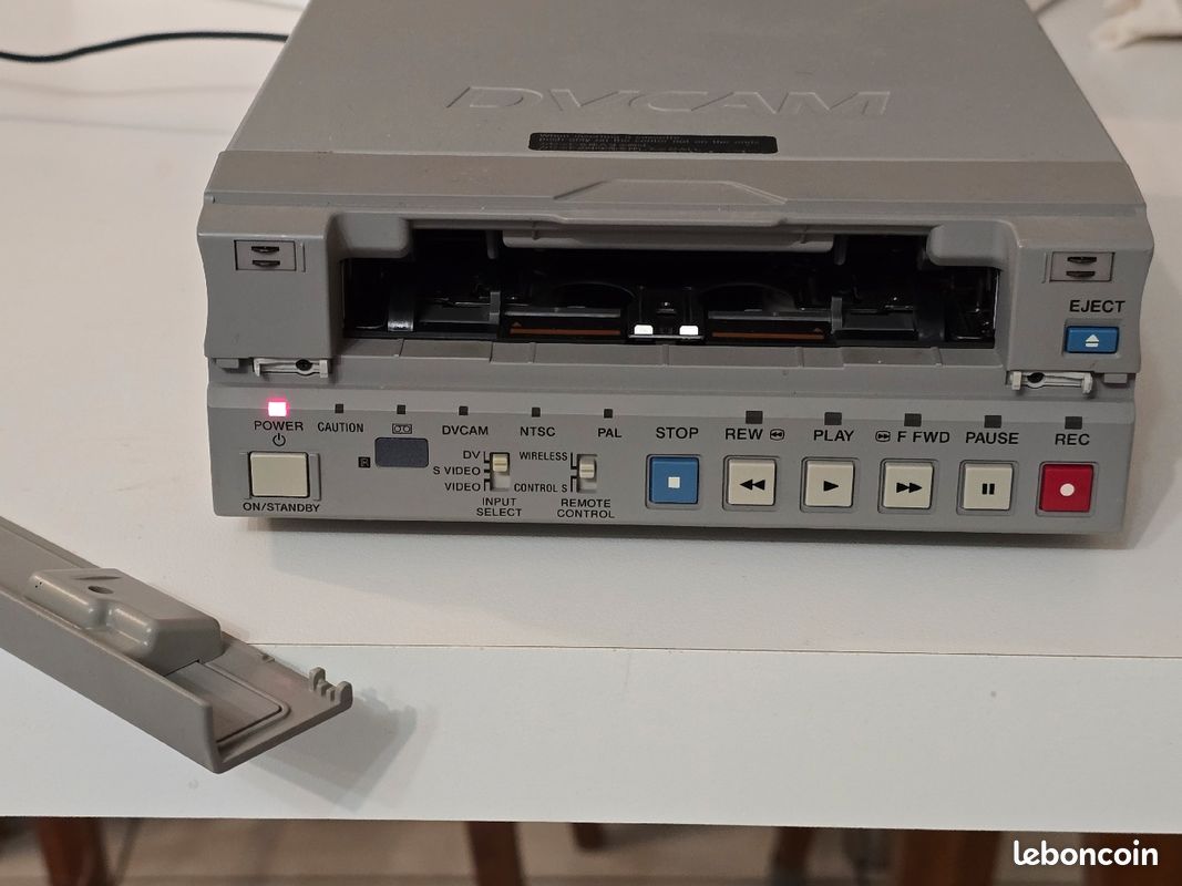 SONY DSR-20 業務用 DVCAM ビデオデッキ おもく リモコン付き