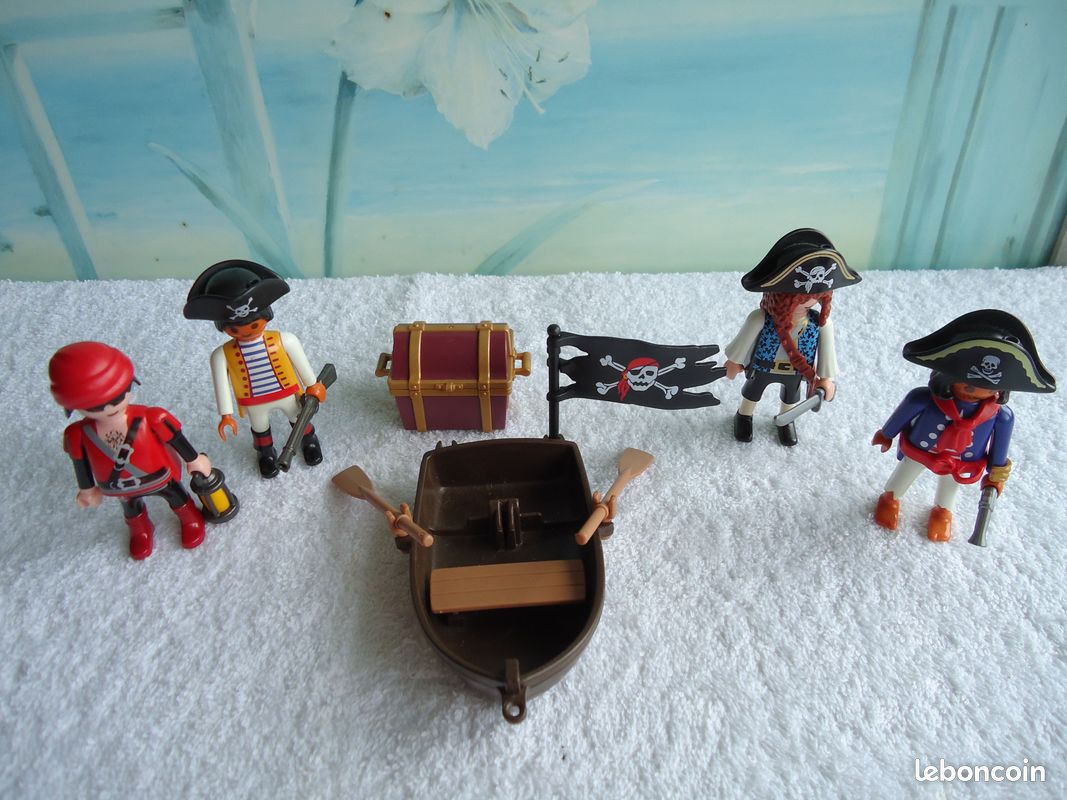 400 annonces pirate N° 6 PLAYMOBIL quasi neuf barque pour completer ton grand bateau , animaux , maison , château , armée (image 2)
