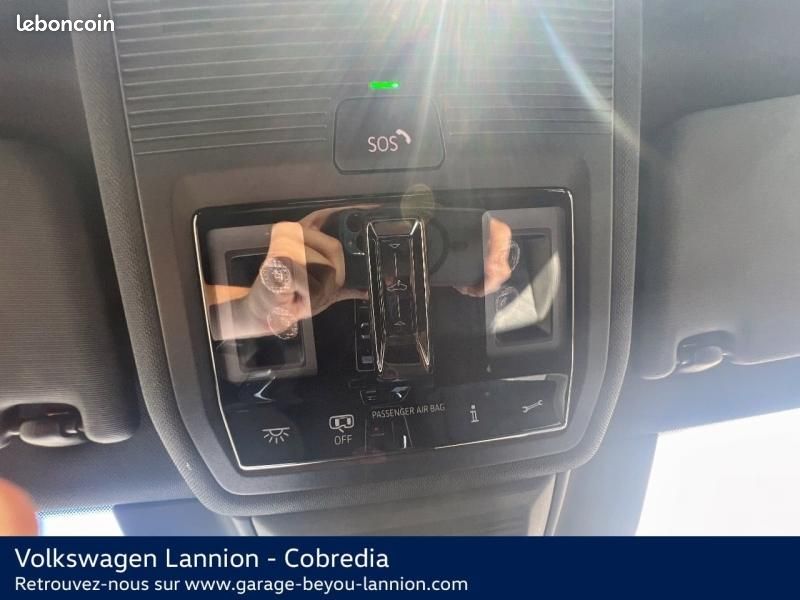 Volkswagen Golf 1.5 eTSI EVO2 150ch R-Line DSG7 (image 25)