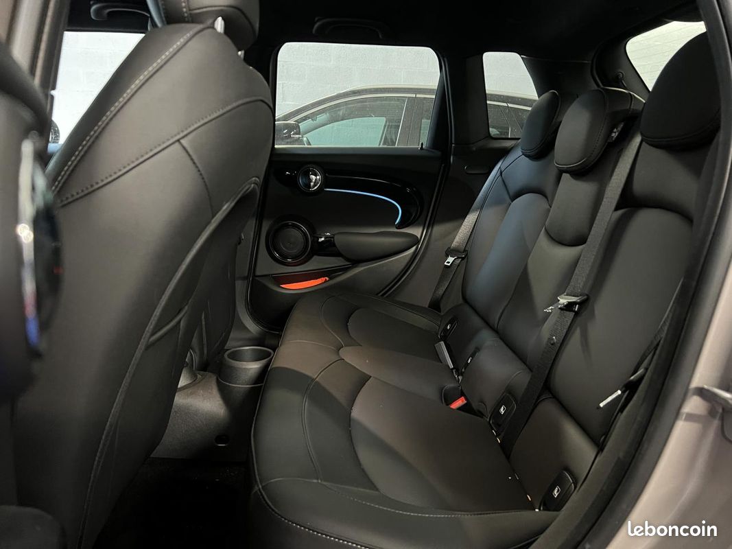 MINI COOPER Mini 5 Portes 136ch Edition Premium Plus BVA7 (image 19)