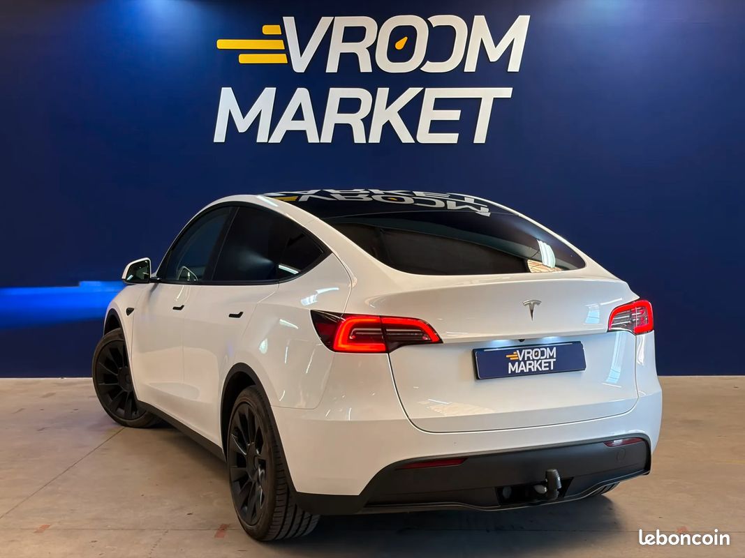 TESLA Model Y Electrique 264 ch Standard - 2022 - 58 500 km - Mode sentinelle - Attelage (image 5)