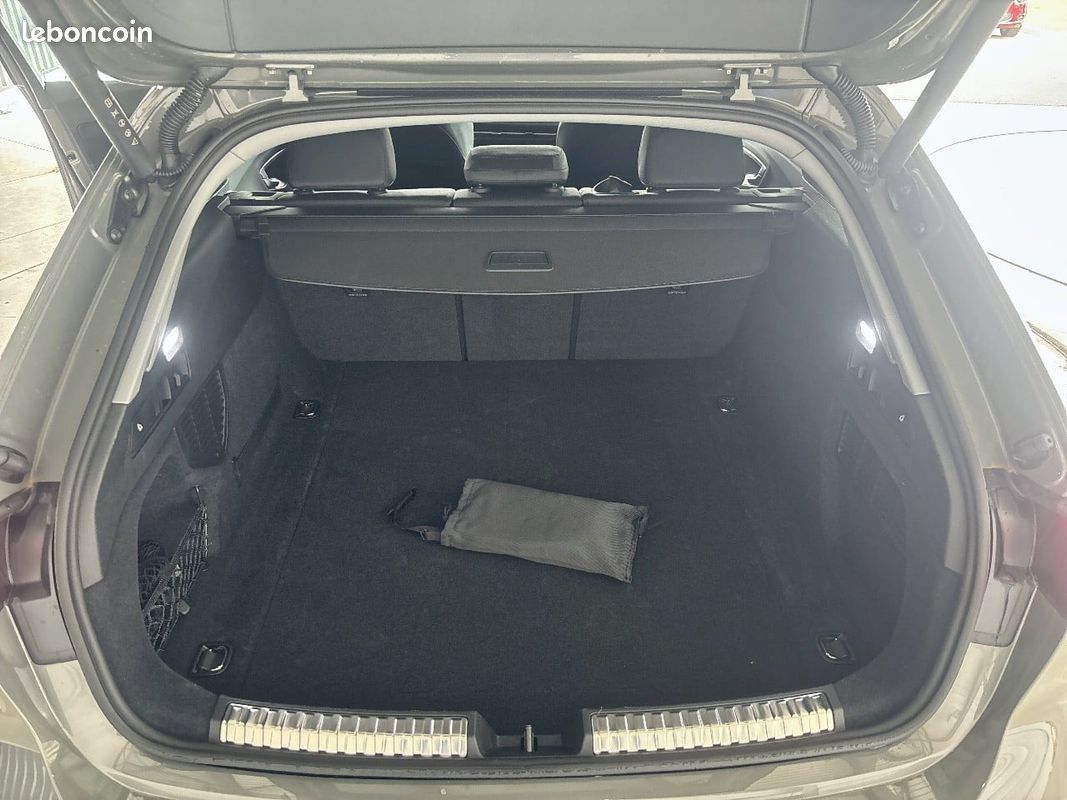 AUDI A5 Avant TDI Hybride 204 ch S tronic 7 Business Executive (image 22)
