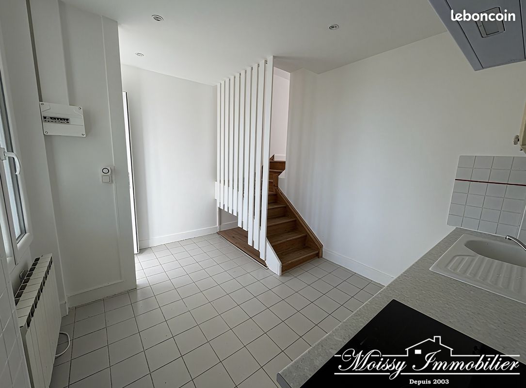 Appartement 1 pièce 34 m² · à Moissy-Cramayel · 34 m² · 110 000 €