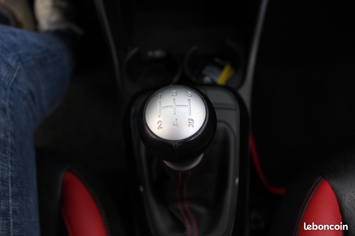KIA Picanto 1.2 DPi 84ch BVM5 GT Line Premium (image 14)