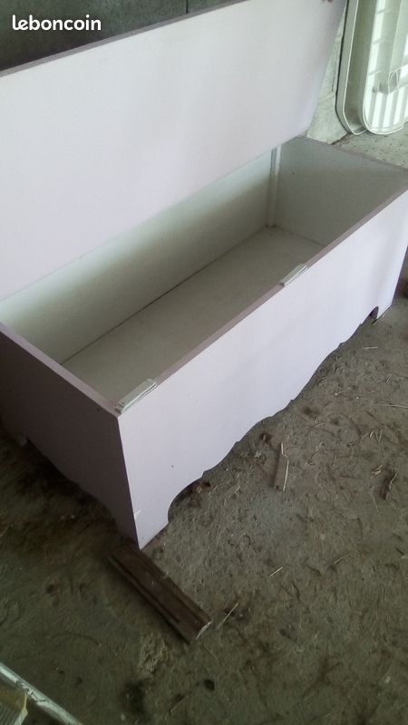 Coffre en bois (image 2)
