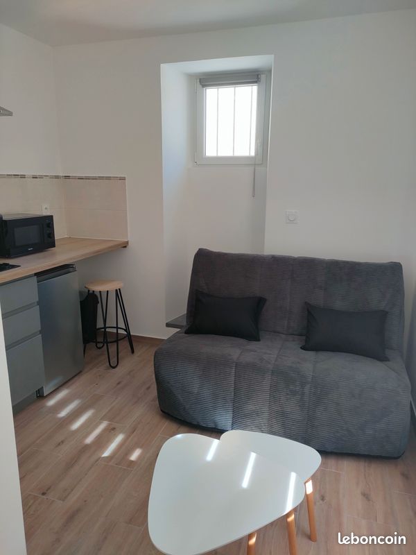 Appartement 1 pièce 12 m² · à Thouars · 12 m² · 150 €/mois
