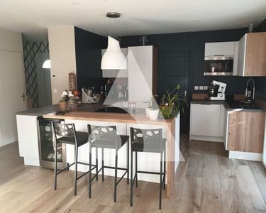 Maison 376 000 € - 106 m²