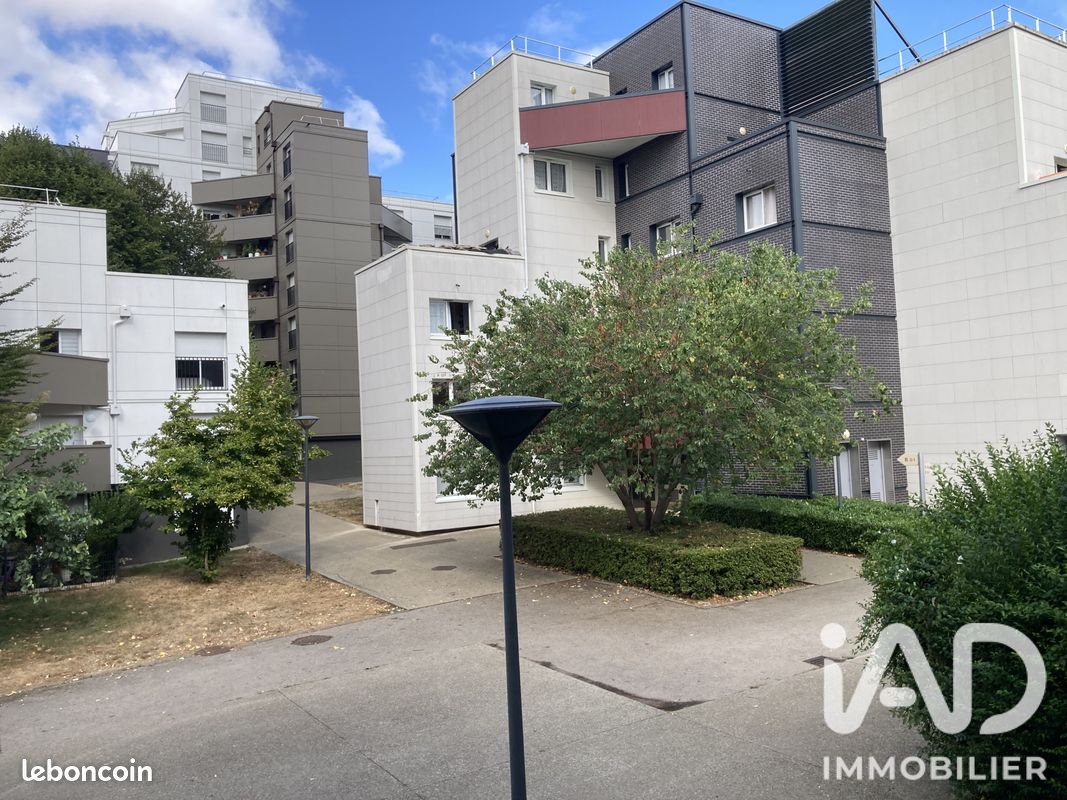 Appartement 5 pièces 88 m² · à Hérouville-Saint-Clair · 88 m² · 167 400 €