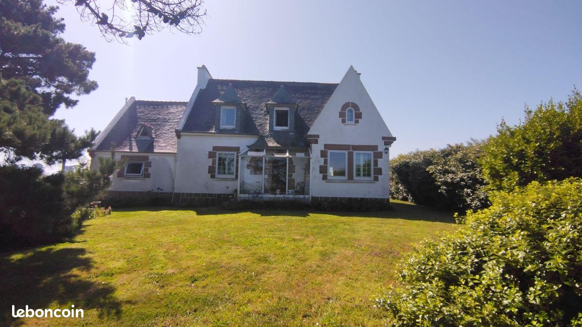 Maison 7 pièces 139 m² · à Saint-Jean-du-Doigt · 139 m² · 472 500 €