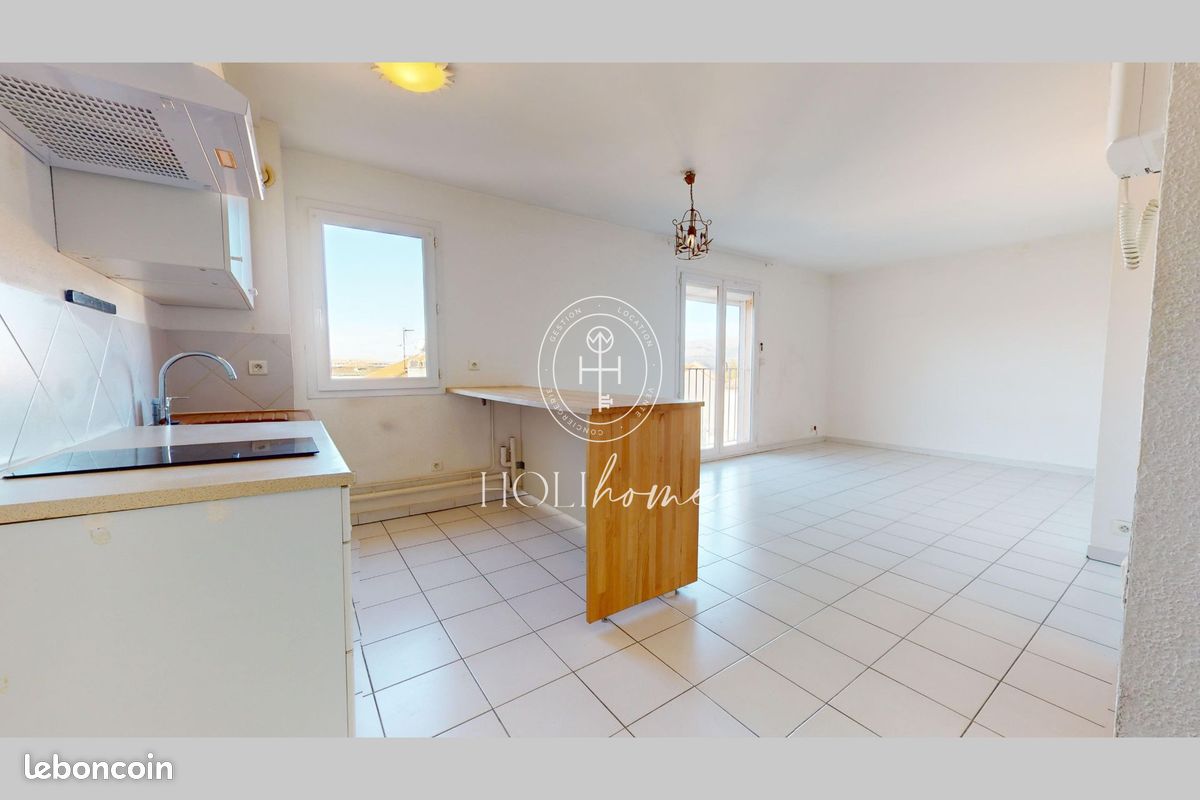 Appartement 27 m² · à Trets · 27 m² · 560 €