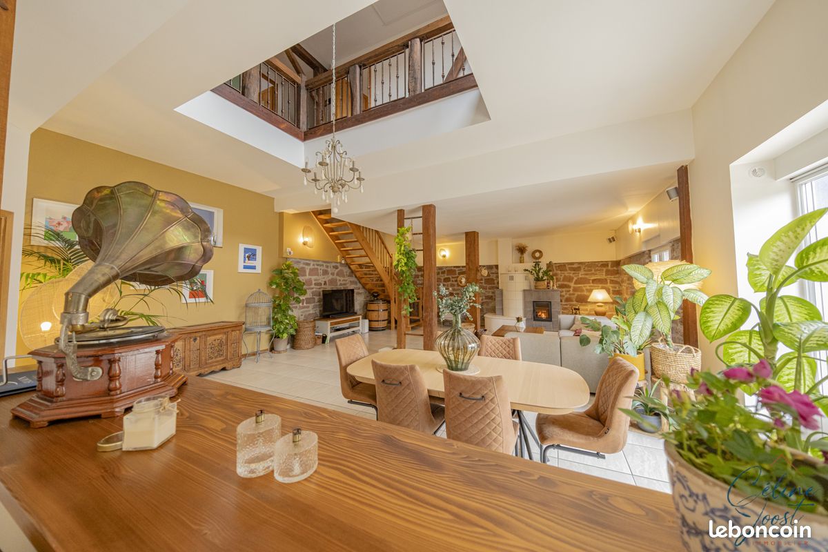 Maison 7 pièces 255 m² · à Marckolsheim · 255 m² · 599 000 €