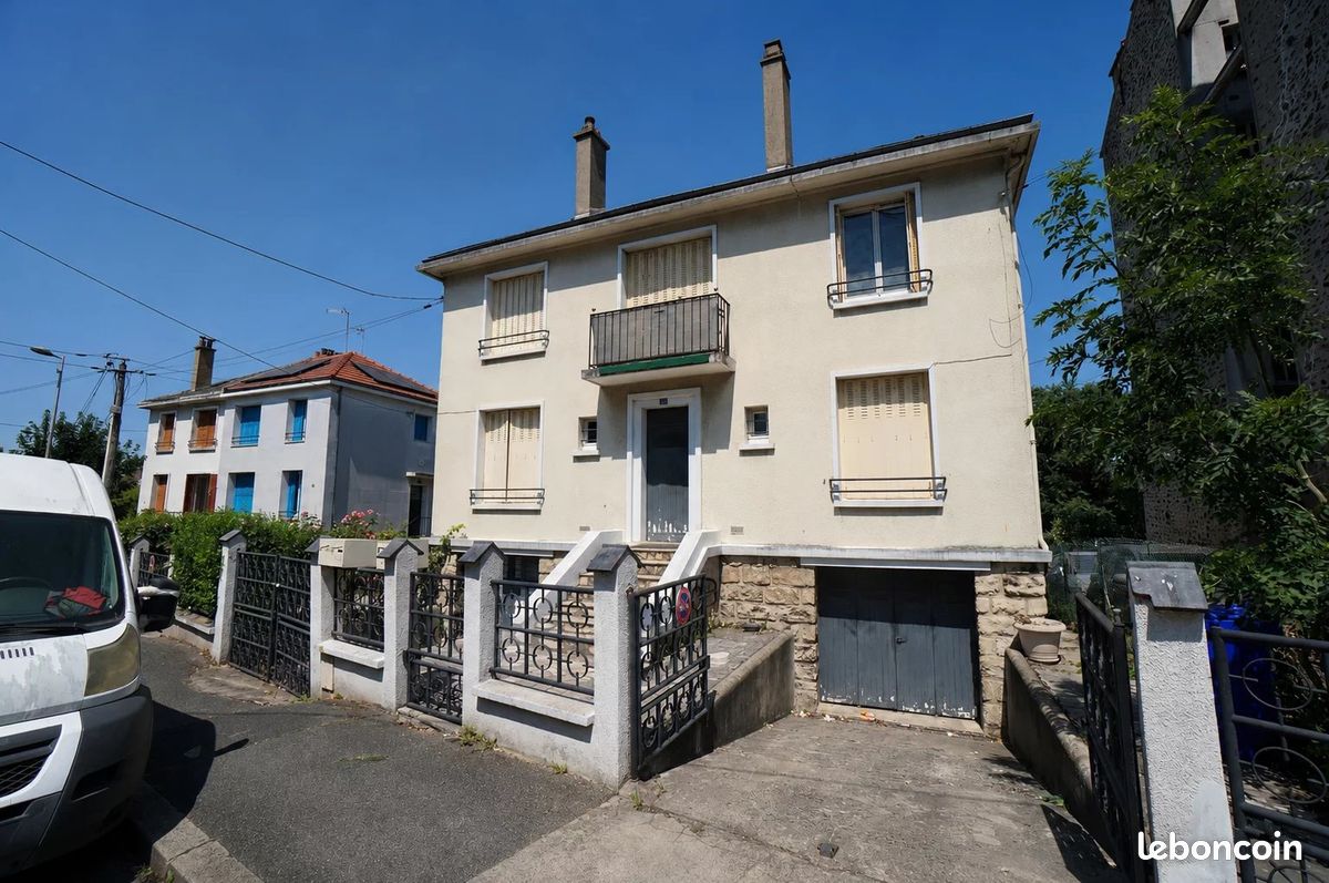 Immeuble 8 pièces 131 m² · à Noisy-le-Sec · 131 m² · 369 000 €