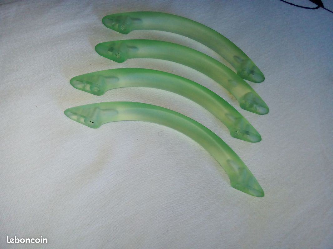 4 poignées (image 2)