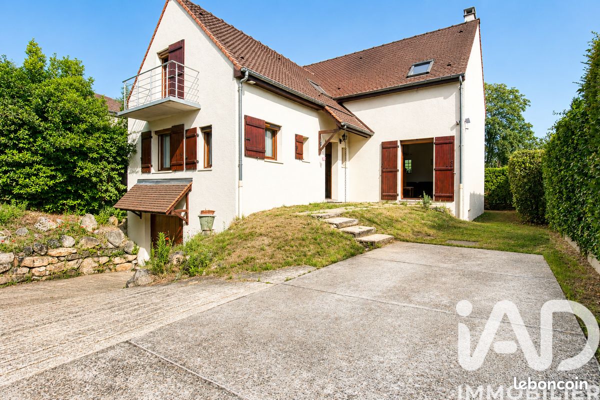 Maison 8 pièces 142 m² · à Conflans-Sainte-Honorine · 142 m² · 547 000 €