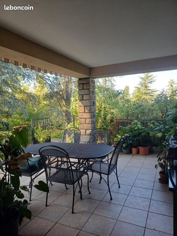 Maison 8 pièces 233 m² · à Vichy · 233 m² · 345 000 €
