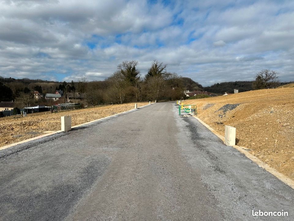 Terrain 300 m² Volstroff · 85 000 €