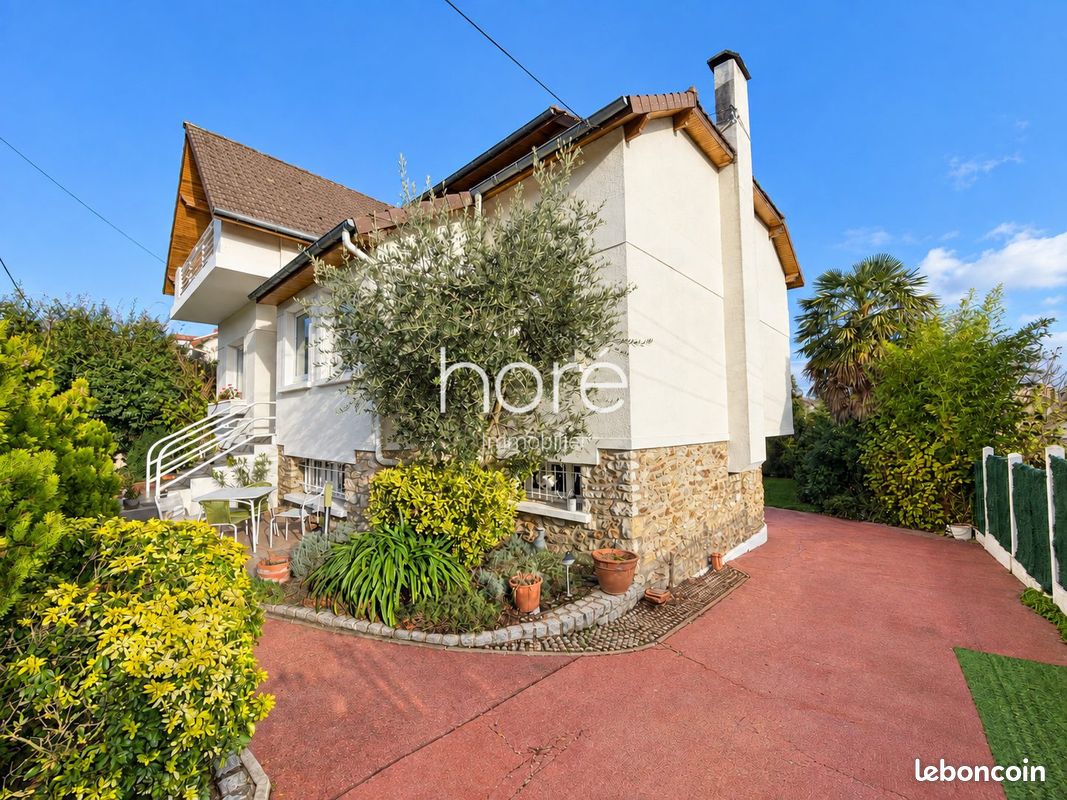 Maison 8 pièces 210 m² · à Eaubonne · 210 m² · 750 000 €