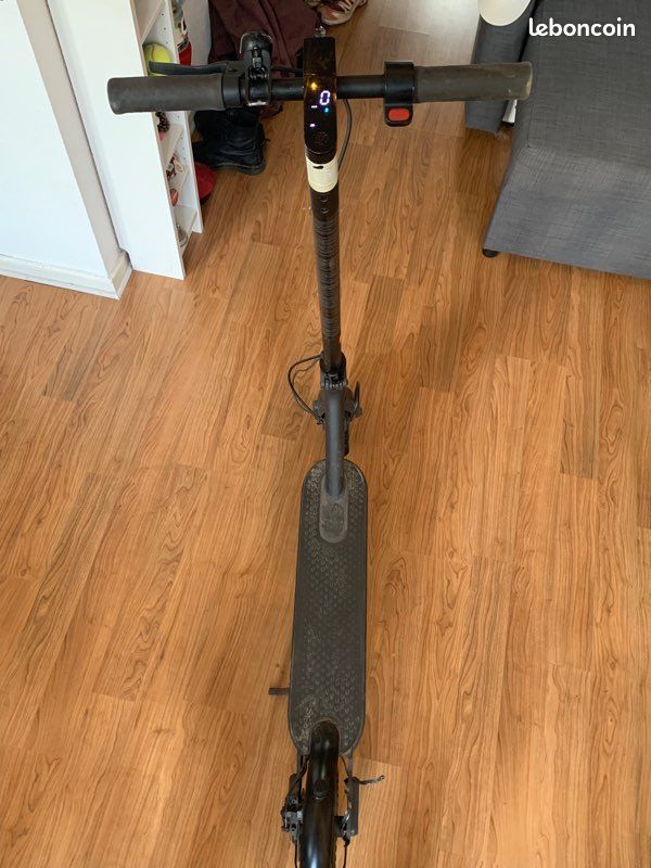 Trotinette électrique Xiaomi pro 2 (image 1)