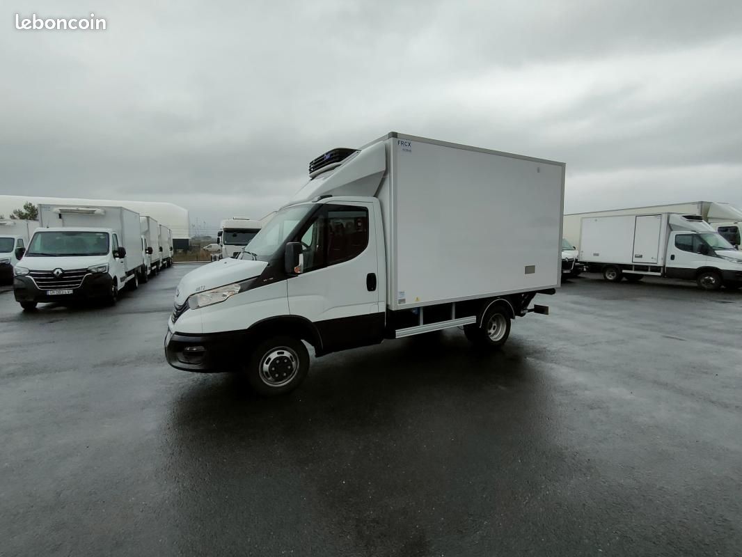Iveco Daily CHASSIS CABINE FRIGO 12M3 160 CV ROUES JUMELEES HAYON CAISSE CAZAUX GROUPE CARRIER 3.5 T (image 3)