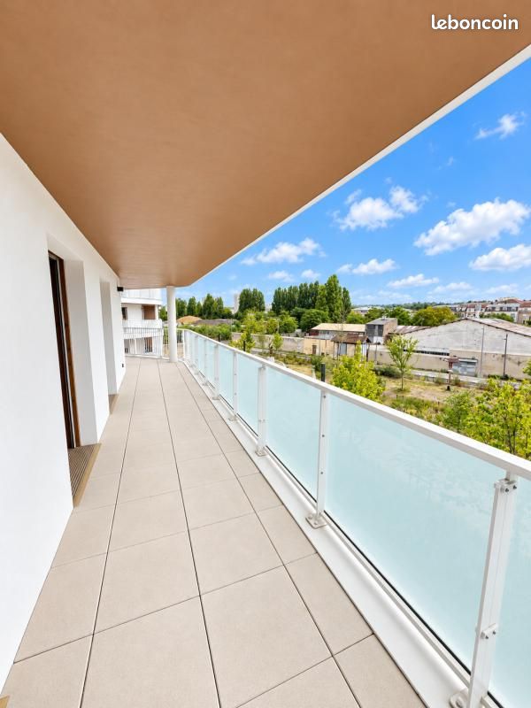 Appartement 4 pièces 80 m² · à Poissy · 80 m² · 410 000 €