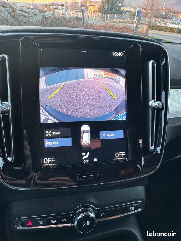 🚘 Volvo XC40 T5 recharge 180 + 82 ch Tva 🚘 (image 13)