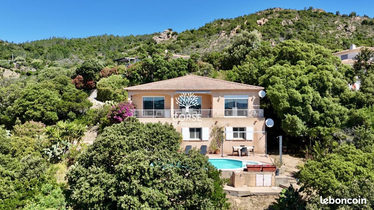 Villa 7 pièces 192 m² (image 1)