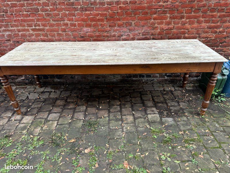 Table drapier restaurant ferme 250x80x77 h (image 1)