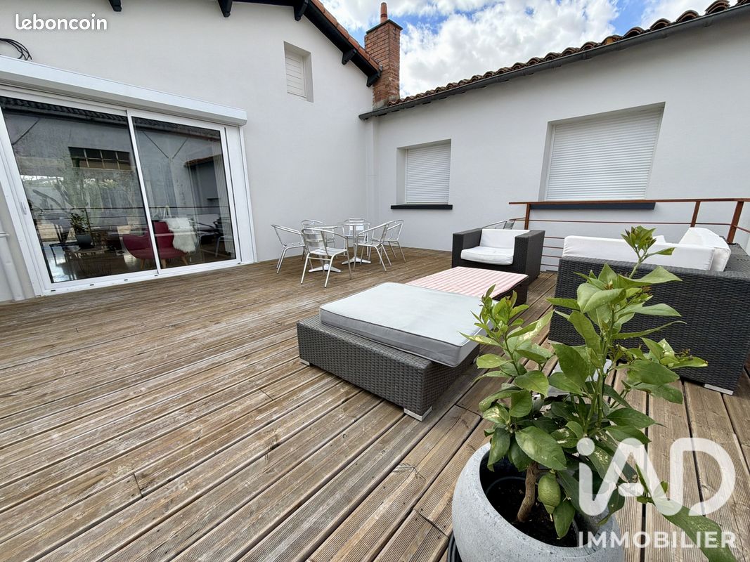 Propriété 7 pièces 246 m² (image 19)