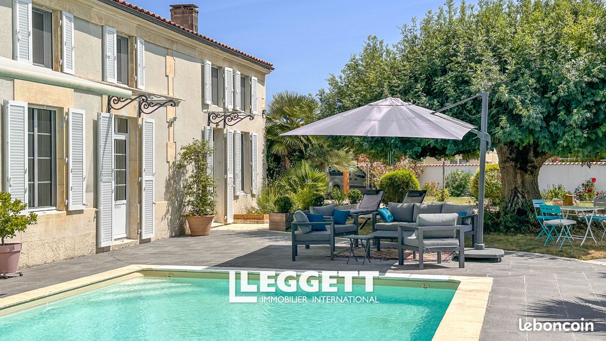 Maison 7 pièces 226 m² · à Migron · 226 m² · 374 500 €