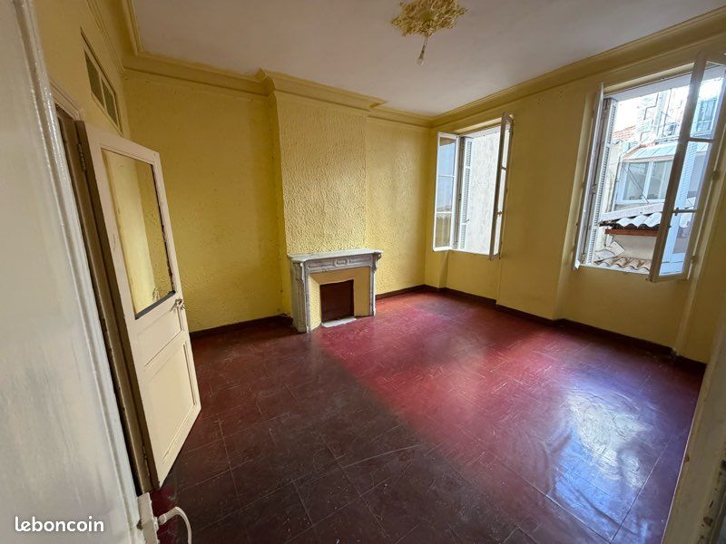 Appartement 3 pièces 63 m² · à Marseille · 63 m² · 165 000 €