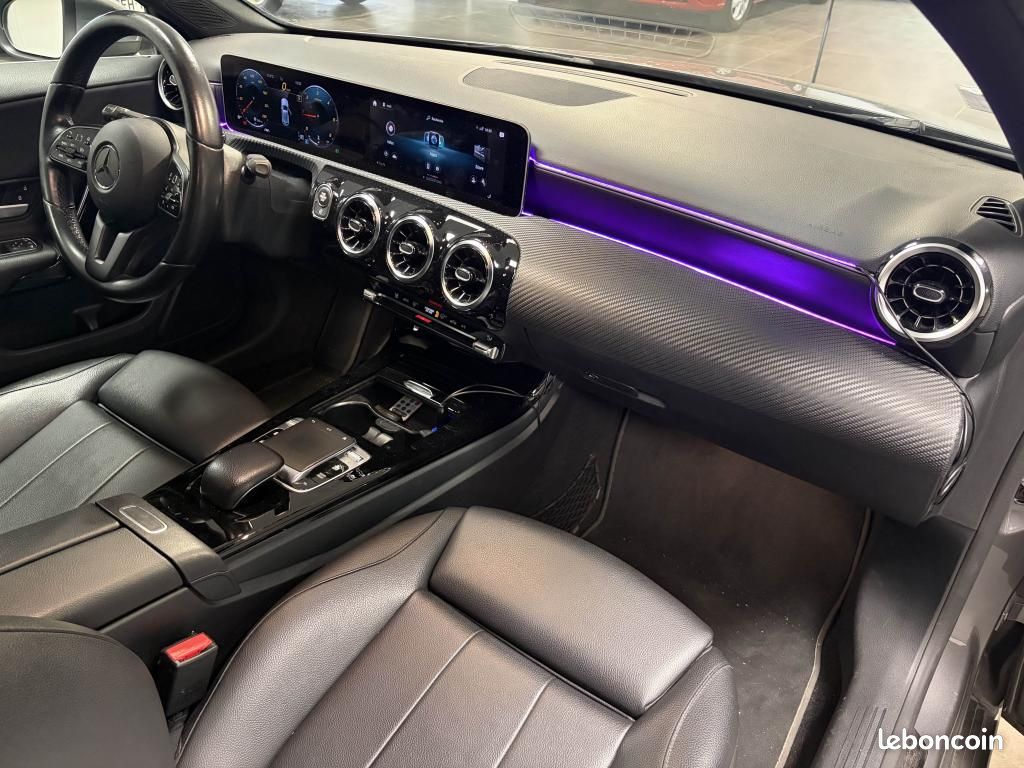 MERCEDES CLASSE A 180 d Progressive Line 116 ch - 7G-DCT - CarPlay (image 11)