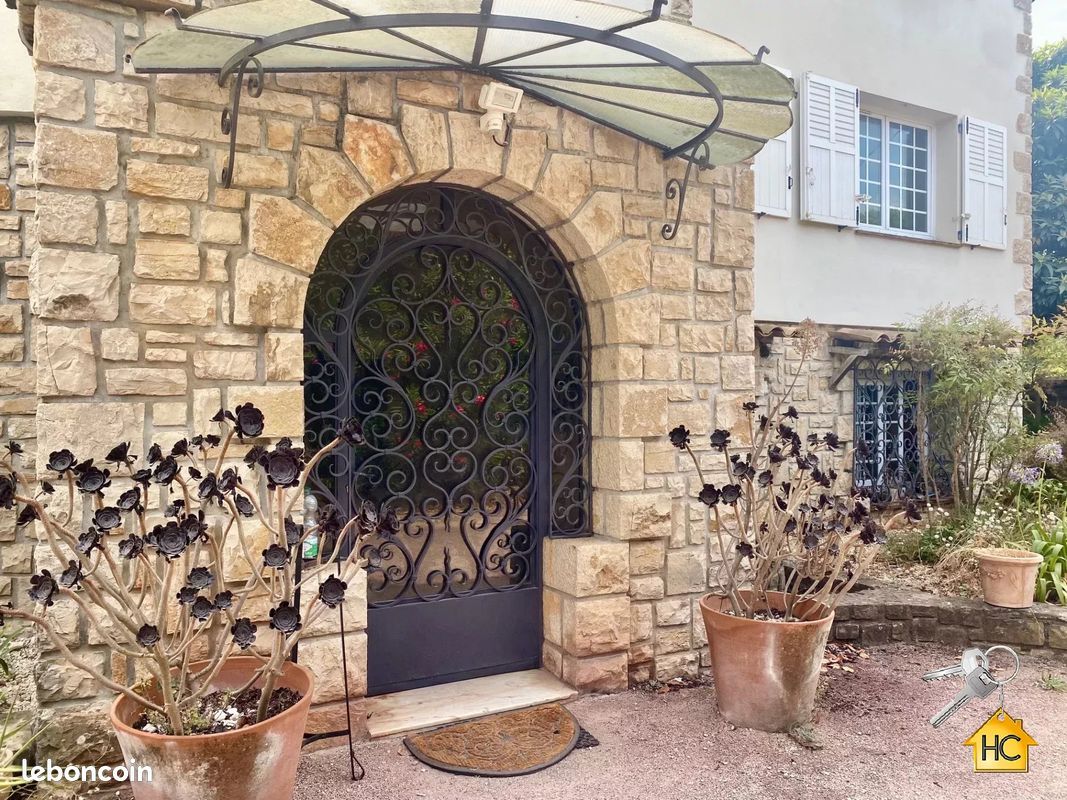 Appartement 4 pièces 127 m² · à Mougins · 127 m² · 488 000 €